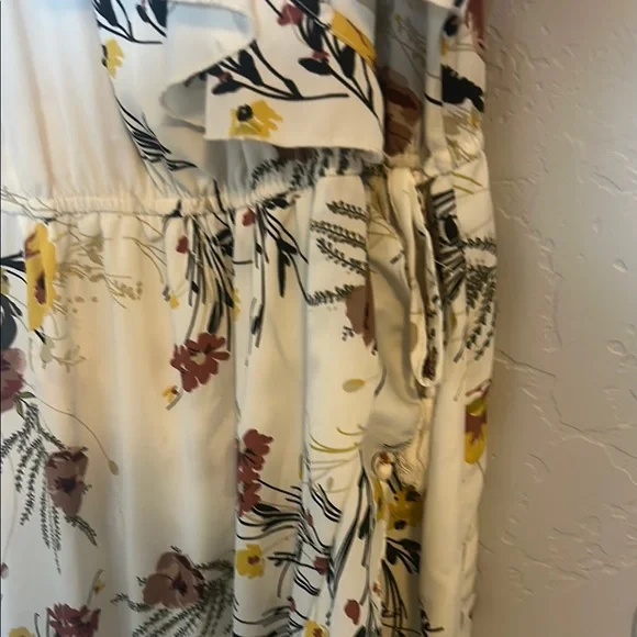 Floral Maxi Dress in Cream by Blush - Picture 4 of 6